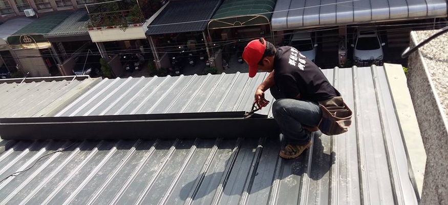 台中鐵皮屋搭建施工現場照片